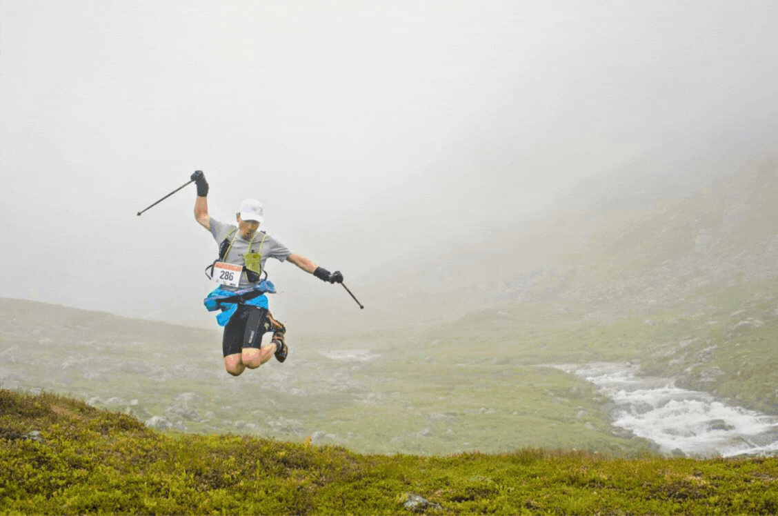 PhotoDeck facilite la génération automatique de descriptions et de mots-clés pour vos images, ainsi que la détection de texte et de dossards